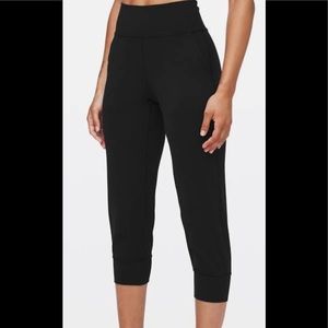 Lululemon joggers black size 4